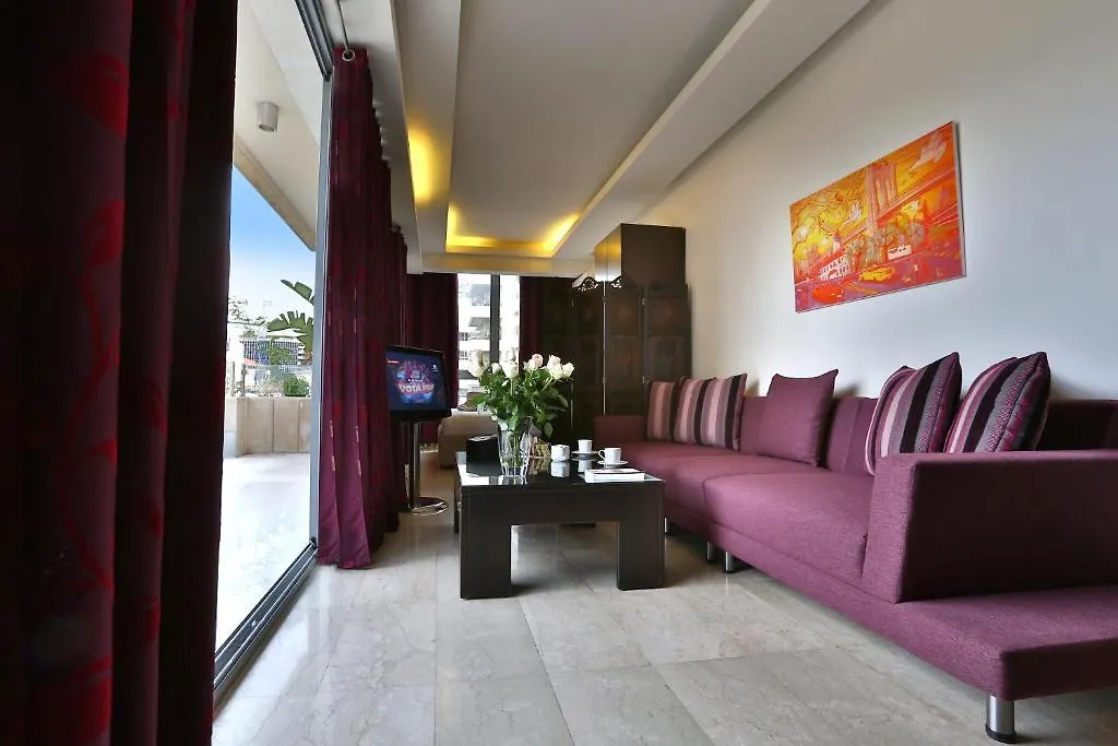 아파트 Park Lane Furnished Suites 베이루트